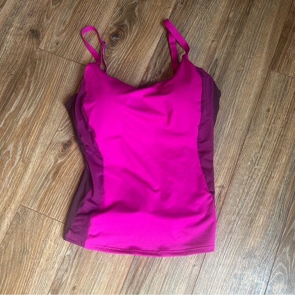 Athleta Coastline Bra Cup Tankini with Scoop Neck | Fuchsia | 32D/DD - Picture 2 of 6